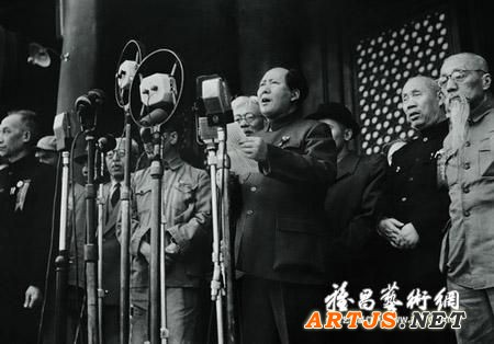 1949年10月1日在北京天安门举行的开国大典